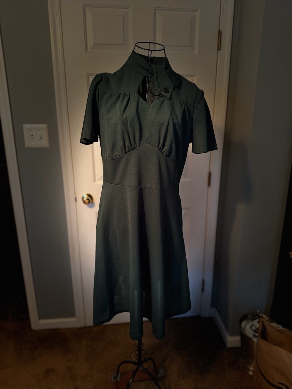 Vintage Style Dark Forest Green Keyhole High Neck Flare Dress - Size Large